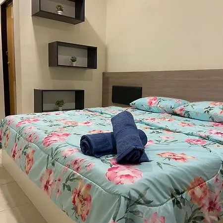 Homestay Khan'Da Teluk Intan Exterior photo